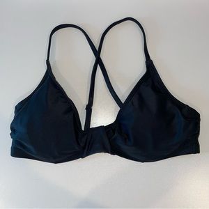 🔥 3 for $15 🔥
Athleta 34B/C black underwire bikini top